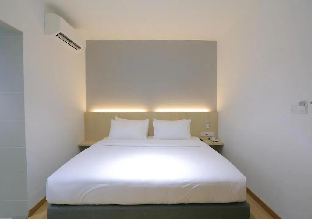 Miyabi Hotel Permas Johor Bahru 4*,